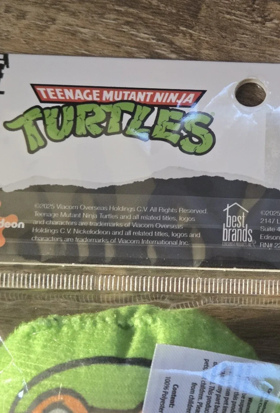 Teenage Mutant Ninja Turtles Pet Placemat with 4 Pack Cat Toy